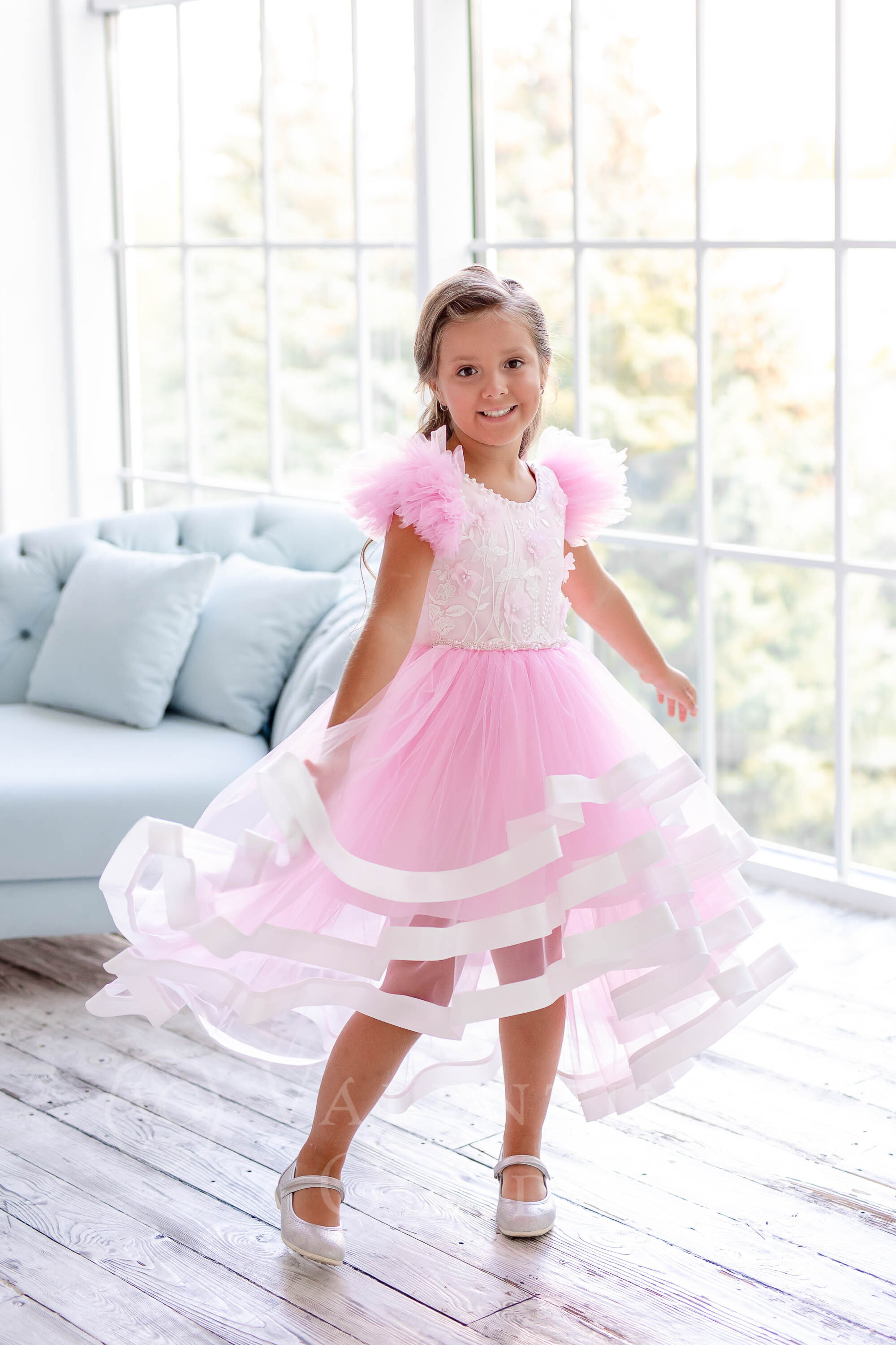 Розовое пышное платье для девочки Бенита