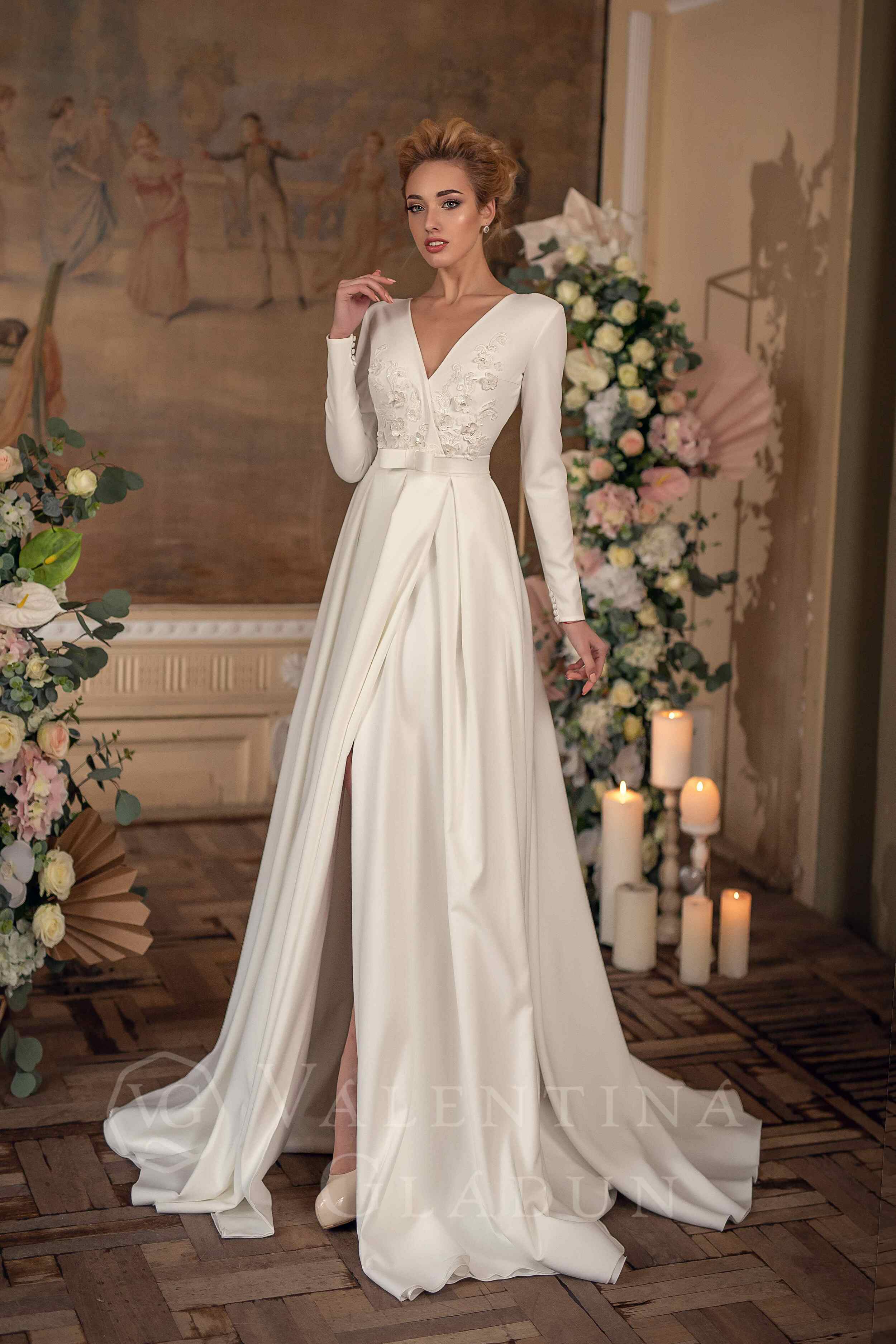 Изысканное свадебное платье с длинными рукавами Malbec