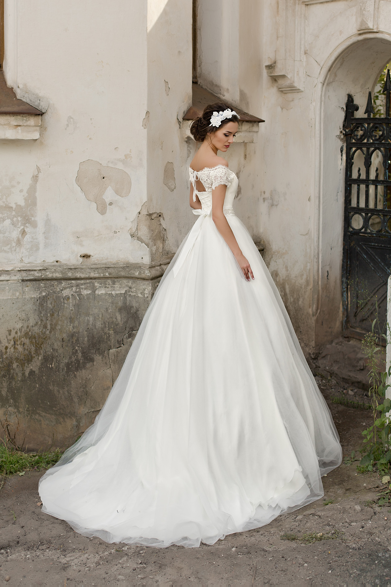 Длинное свадебное платье 