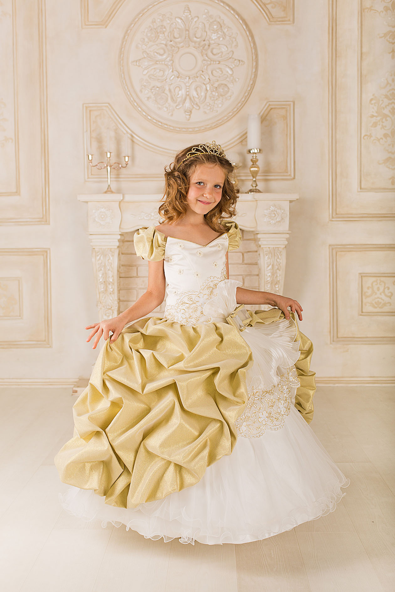 little princess Delilah gold1