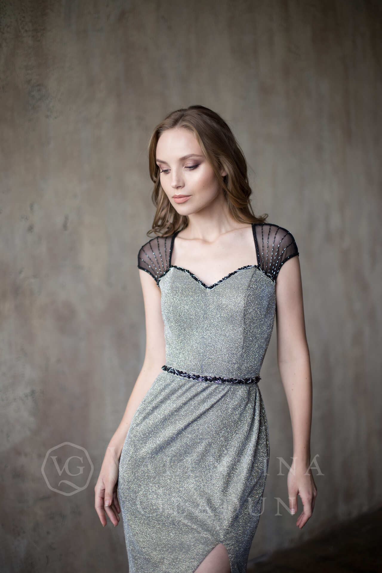 Вечернее платье мерцающее Эмелин от Гладун 2020-21