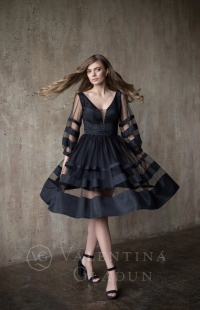 Вечернее платье миди черного цвета Christel 2020-21