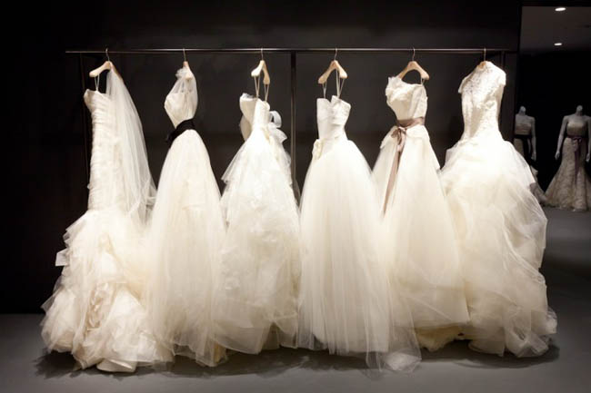 Прокат свадебных платьев